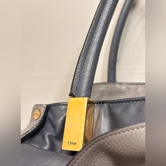 Chloe
Dree Tote Pebbled Leather Medium - Picture 9 of 17